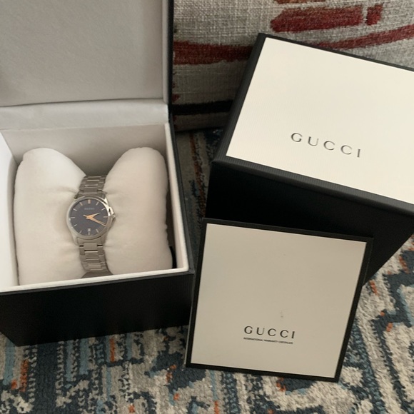 Gucci Watch - Picture 4 of 10